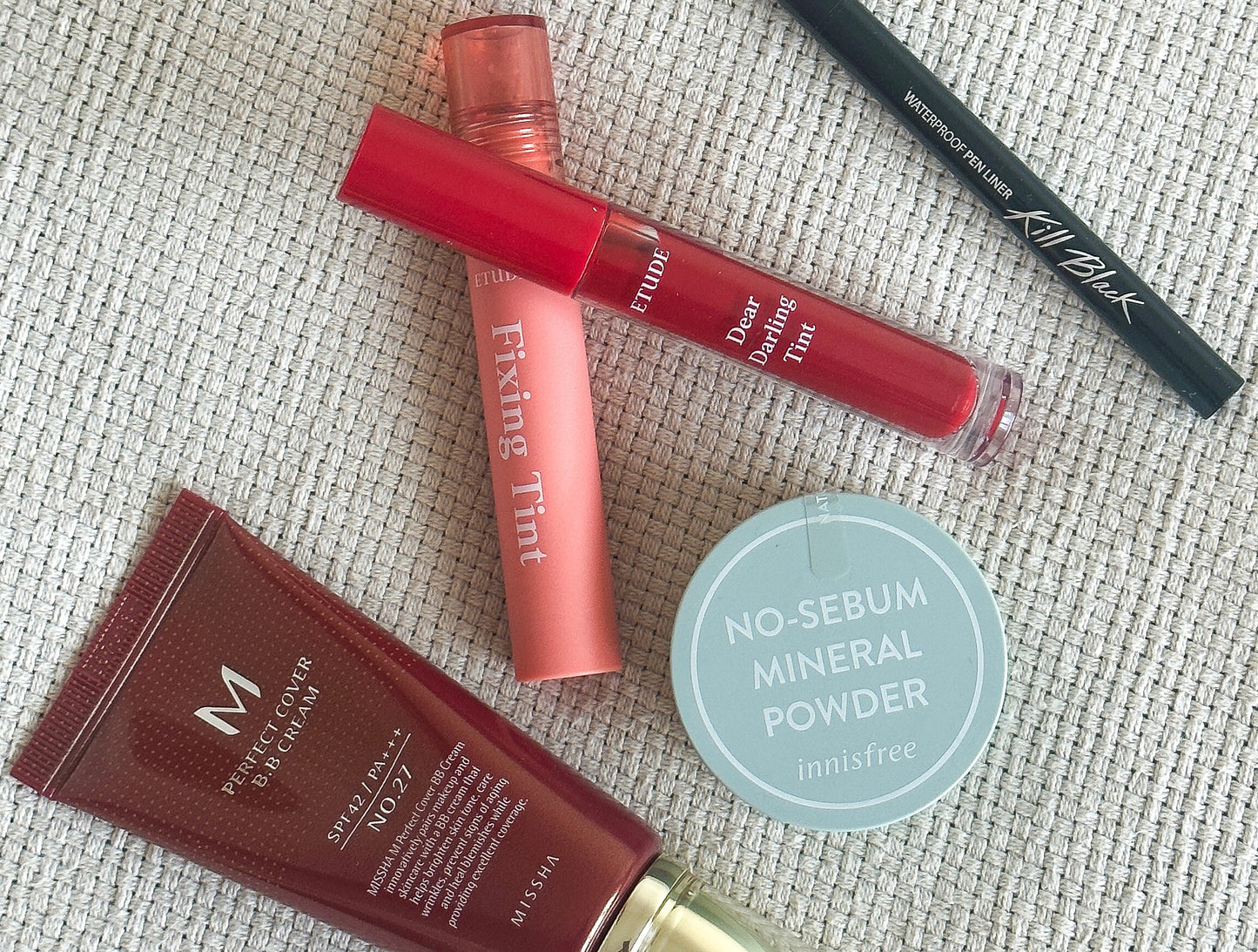 K-Beauty Makeup for Summer: Embrace Bold and Bright Colors