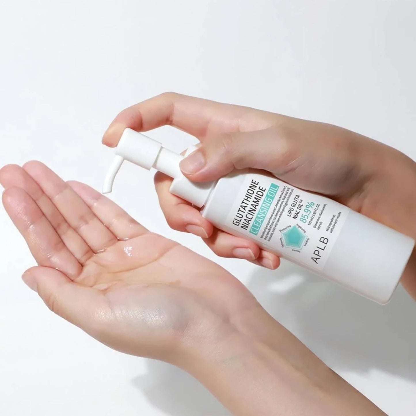 APLB Glutathione Niacinamide Cleansing Oil 105 ml | Brightening, Pore-Refining & Makeup Remover APLB Glutathione Niacinamide Cleansing Oil 105 ml | Brightening, Pore-Refining & Makeup Remover