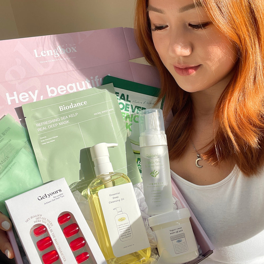 ✨ A little skincare, a little self-care, and a lot of glow 💅
This month’s Lengbox is one of my faves — perfect to gift, or keep for yourself (no judgment) 💌
#KBeauty #KoreanSkincare #Lengbox #NovemberBox #SkincareThatFeelsGood #SelfCareSeason