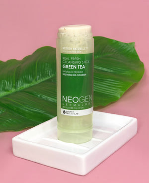 
            
                Load image into Gallery viewer, NEOGEN Real Fresh Green Tea Cleansing Stick 80g LENGBOX
            
        